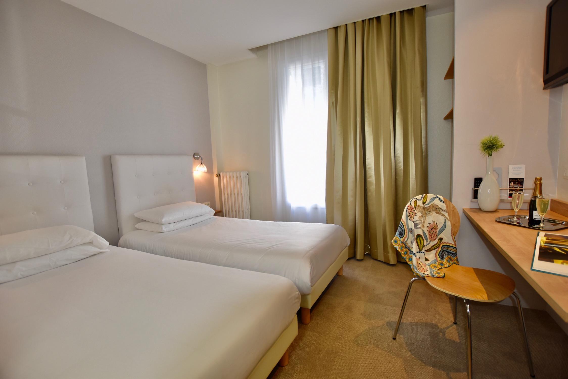 Hotel Escale Oceania Lorient Exterior photo